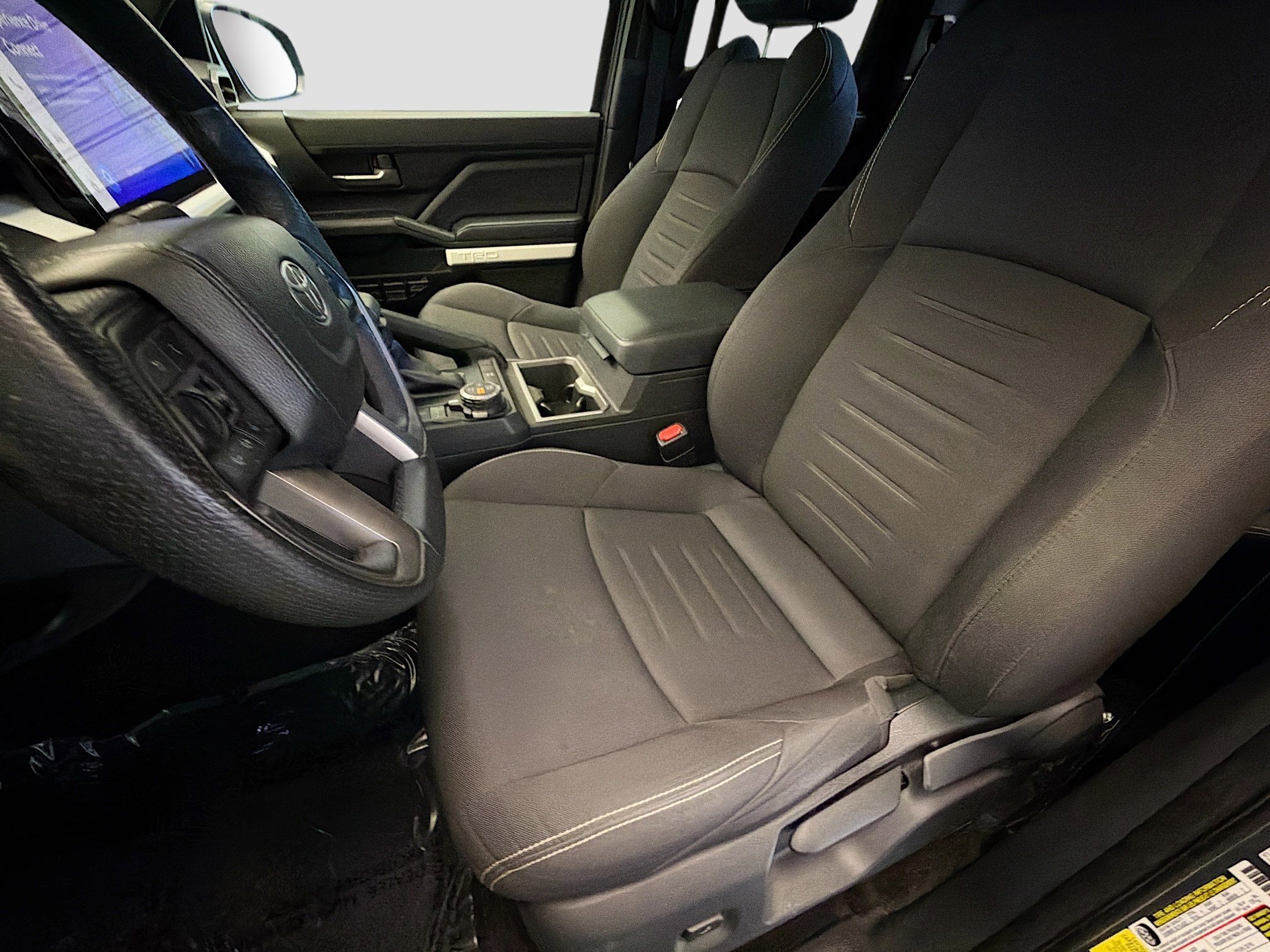 Used 2024 Toyota Tacoma TRD Off-Road image 10