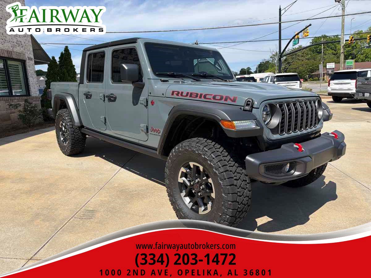 Used 2025 Jeep Gladiator Rubicon w/ Convenience Group AWD/4WD image 3