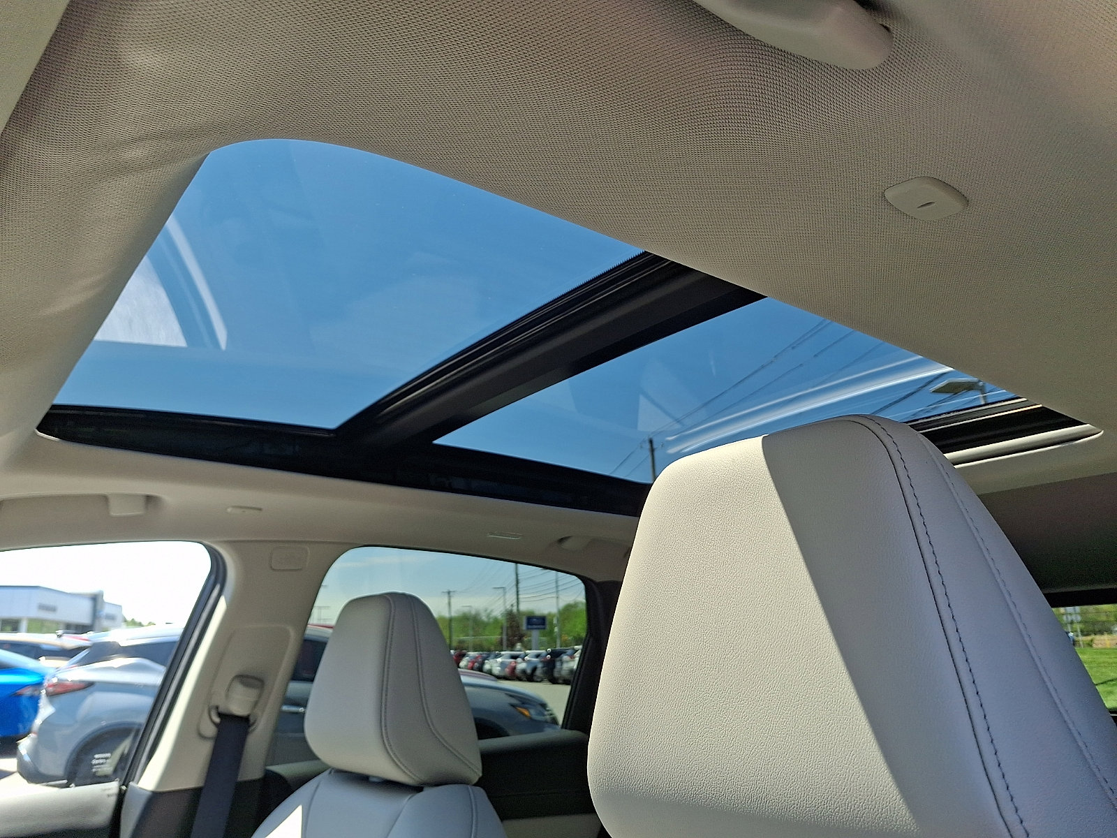 Certified 2025 Nissan Murano SL w/ Cargo Package image 15