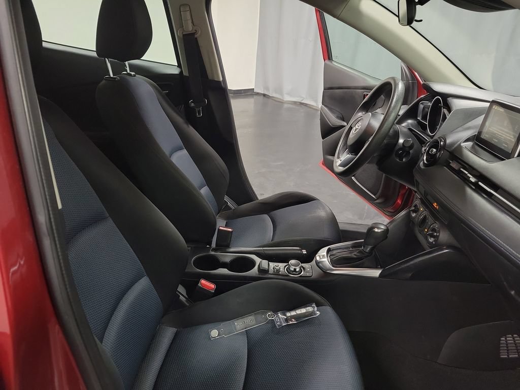 Used 2017 Toyota Yaris iA FWD image 30