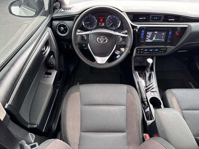 Used 2018 Toyota Corolla LE FWD image 5