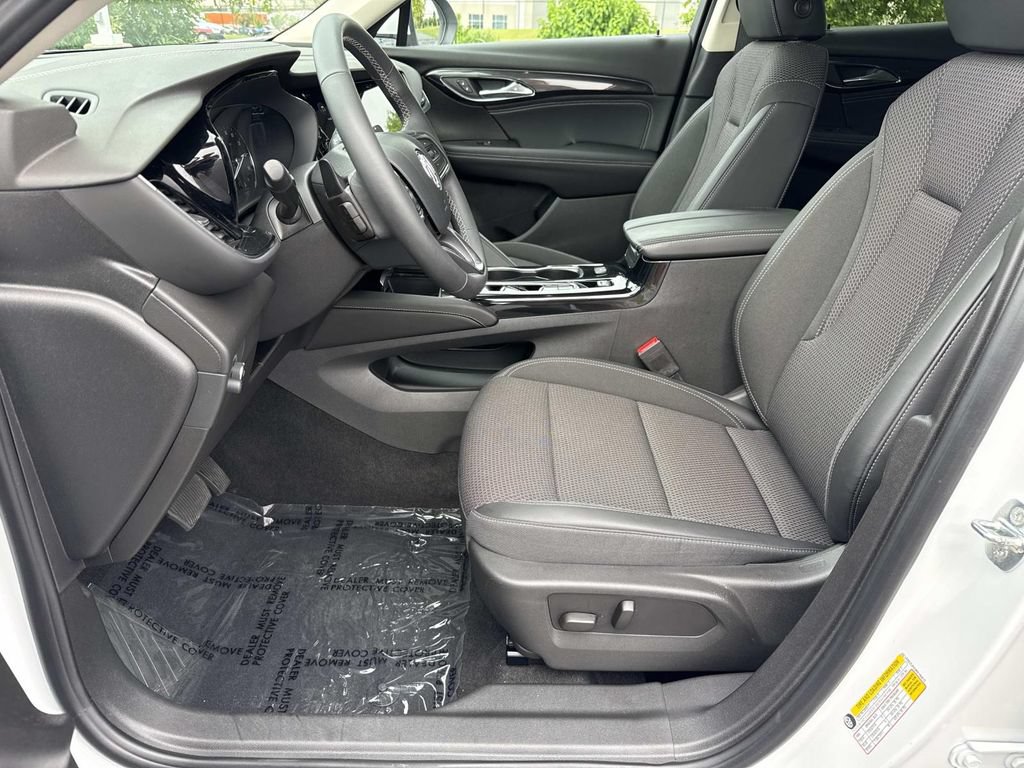 Used 2022 Buick Envision Preferred FWD image 24