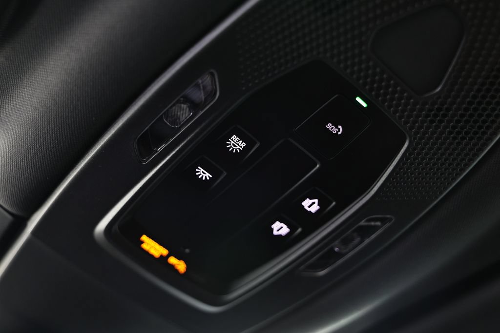 New 2026 Porsche Cayenne Coupe AWD/4WD image 41
