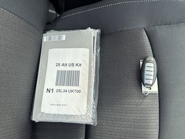 Used 2025 Nissan Altima 2.5 SV image 20