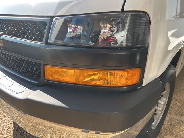 New 2025 Chevrolet Express 3500 w/ Power Convenience Package image 9