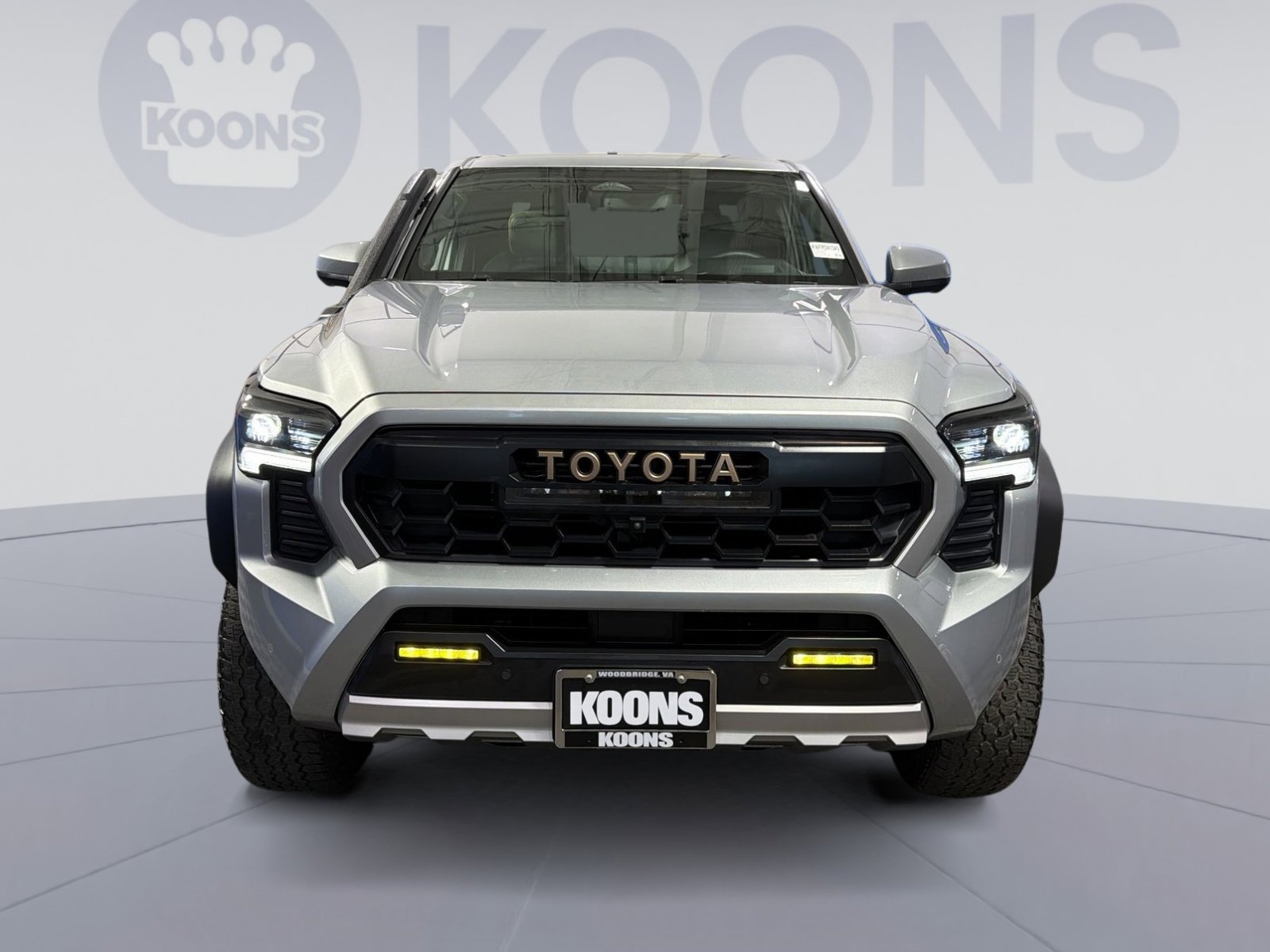 Used 2024 Toyota Tacoma Trailhunter image 11