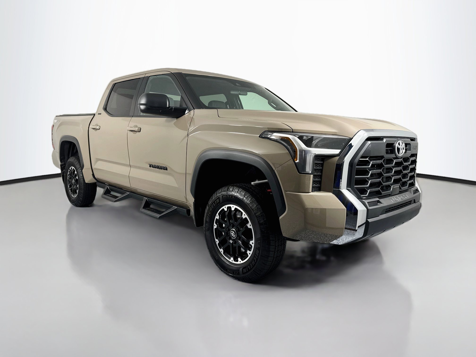 Used 2026 Toyota Tundra SR5 w/ TRD Off-Road Premium Package AWD/4WD image 3