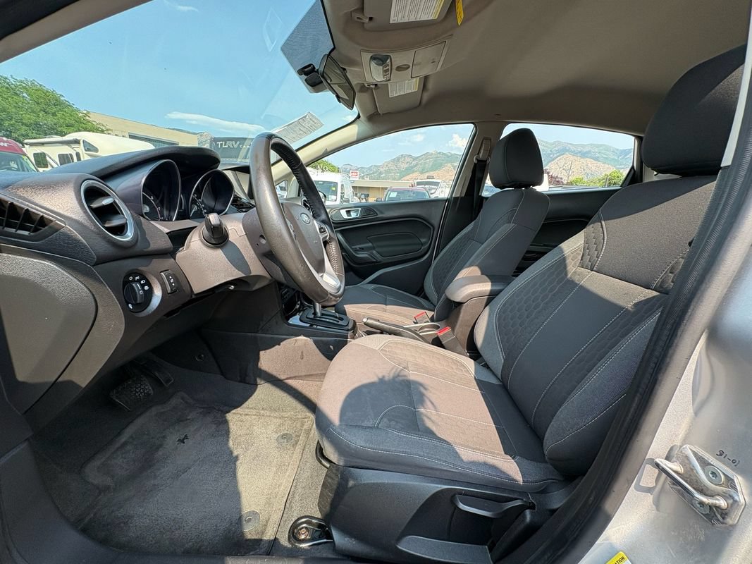 Used 2015 Ford Fiesta SE w/ Equipment Group 201A FWD image 13