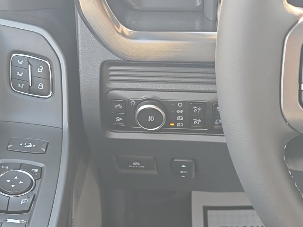 New 2026 Ford F350 Lariat image 32