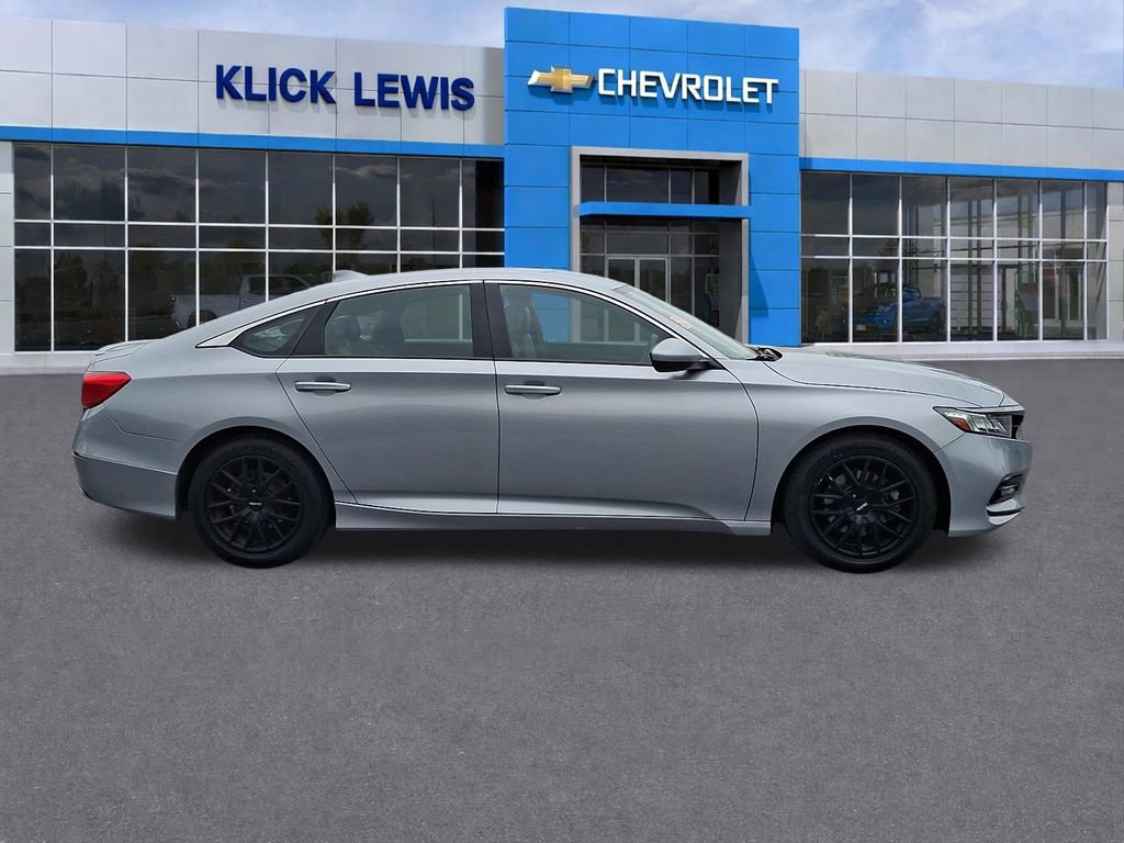 Used 2019 Honda Accord Sport image 9