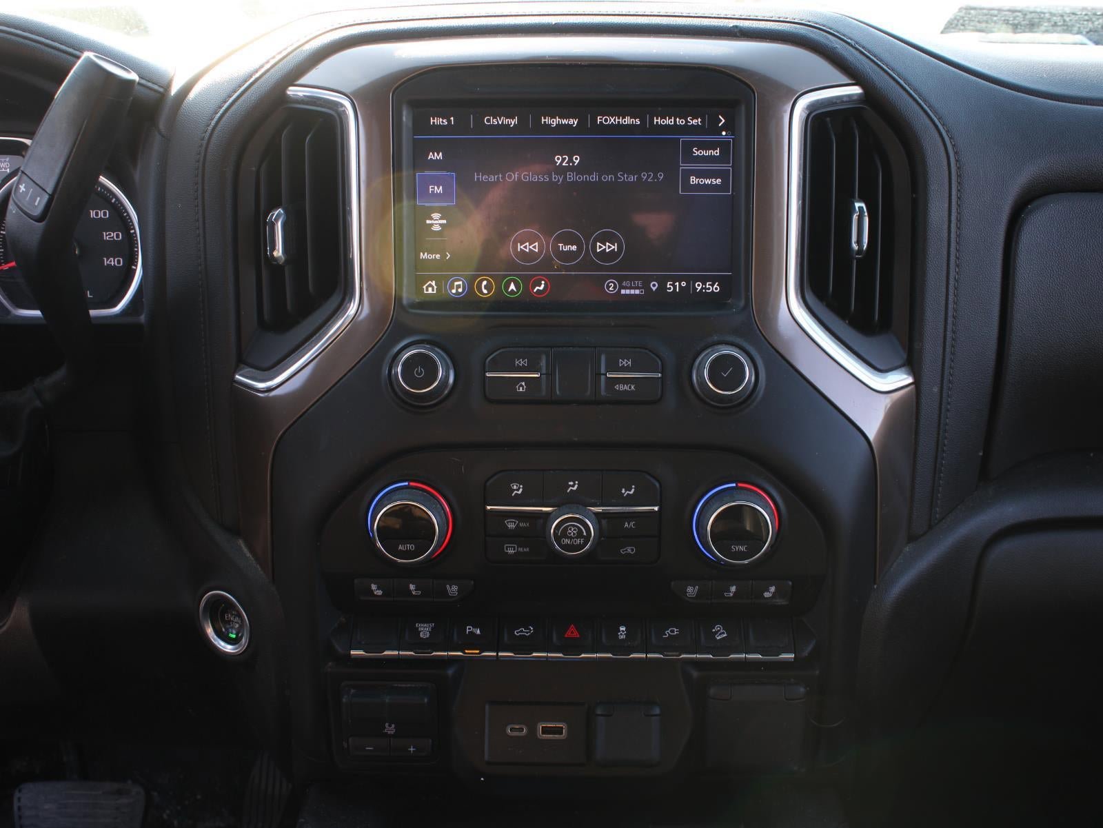 Used 2022 Chevrolet Silverado 2500 High Country w/ Z71 Off-Road Package image 11