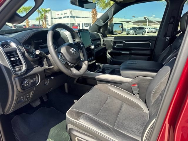 Used 2025 RAM 1500 Laramie w/ Sport Appearance Package AWD/4WD image 17