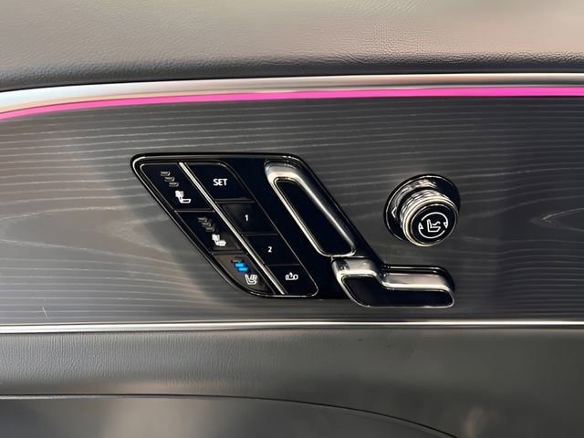 Certified 2026 Cadillac Lyriq V image 23
