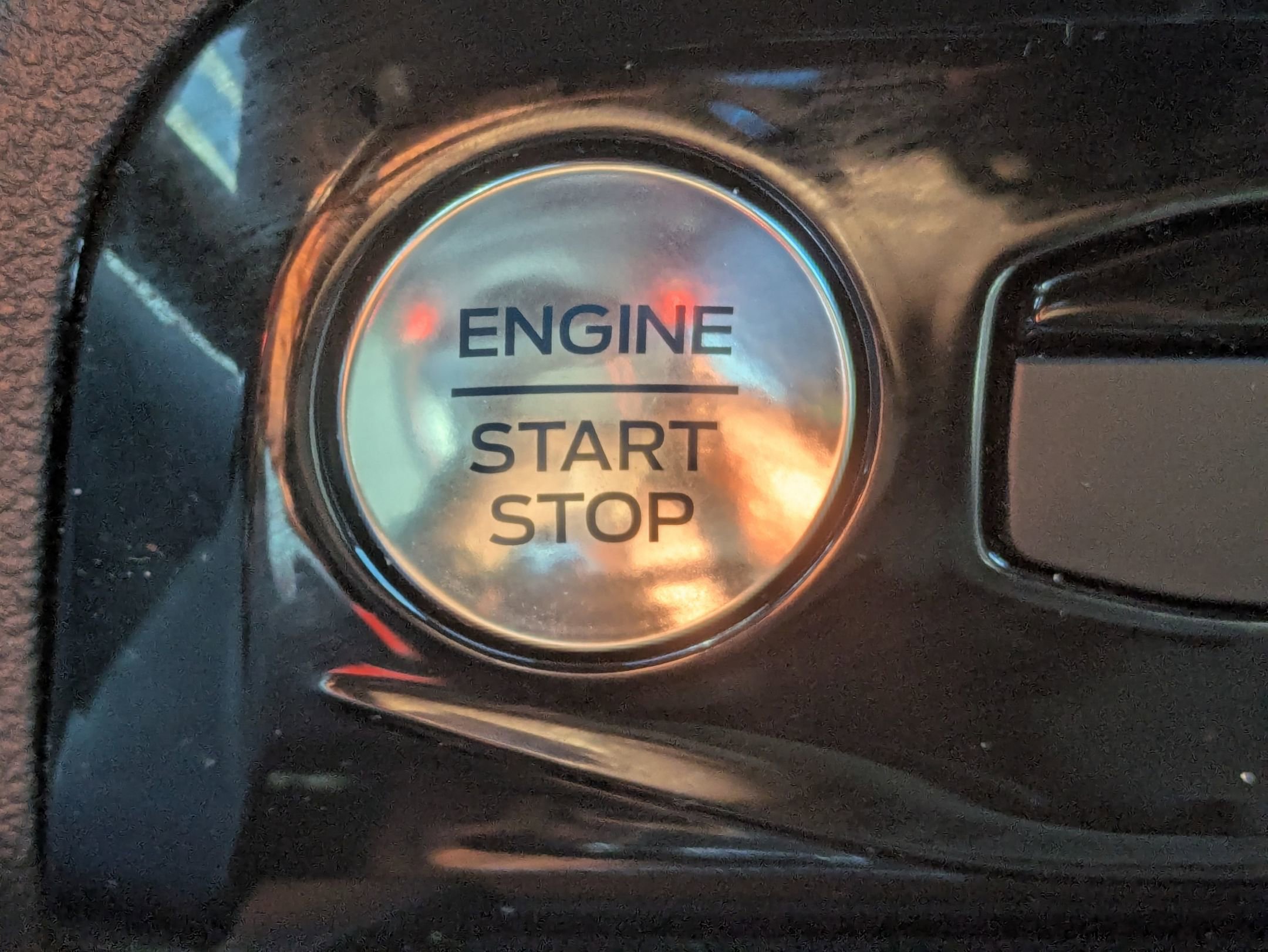 Used 2024 Ford Escape ST-Line w/ Tech Pack #1 FWD image 24