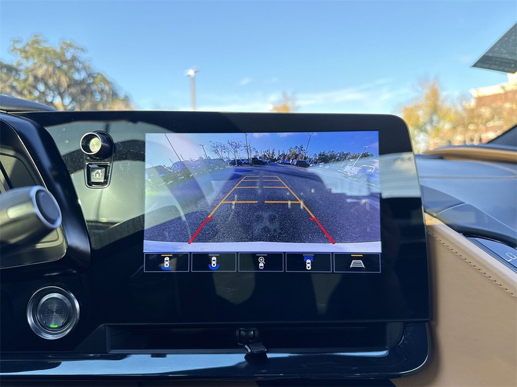 Used 2023 Chevrolet Corvette Stingray Premium Conv w/ Z51 Performance Package image 23