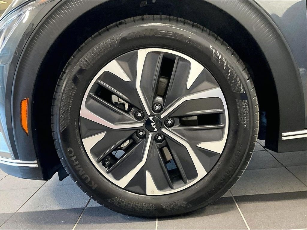 Used 2024 Kia EV6 Light AWD/4WD image 7