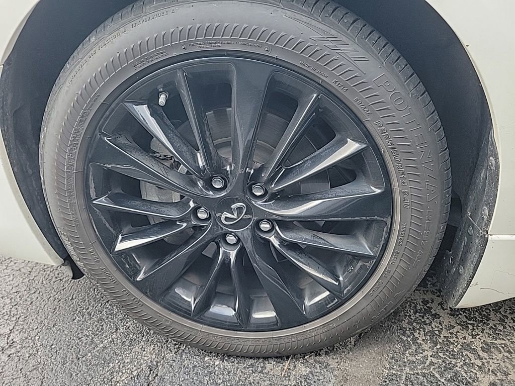 Certified 2023 INFINITI Q50 Luxe w/ Cargo Package image 9