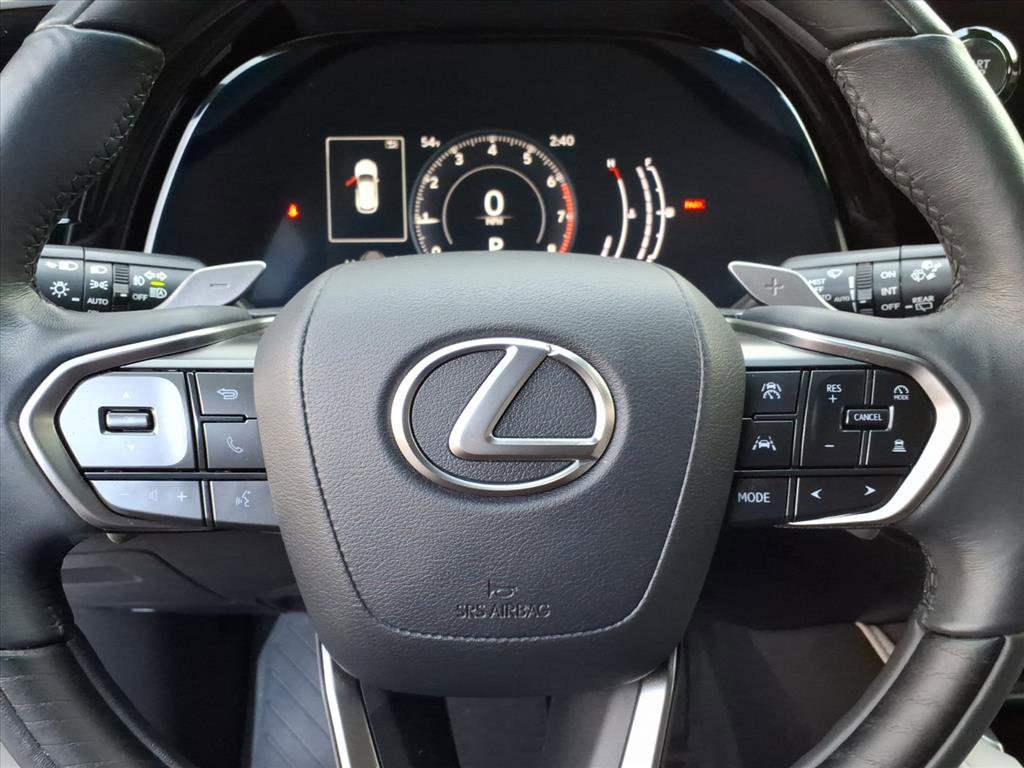 Used 2023 Lexus RX 350 Premium image 8