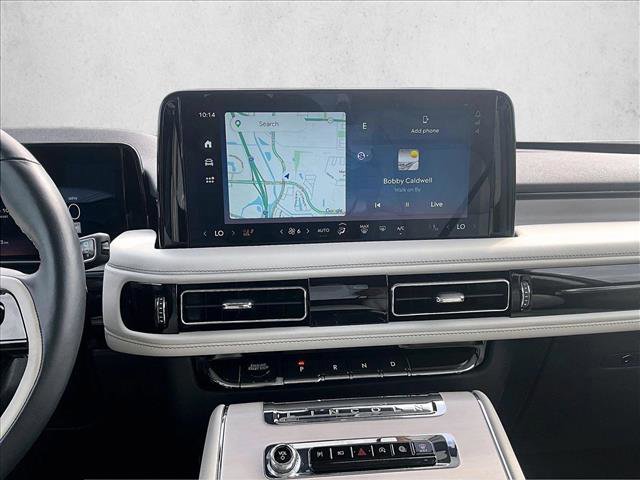 Used 2025 Lincoln Aviator Reserve w/ Equipment Group 201A AWD/4WD image 8