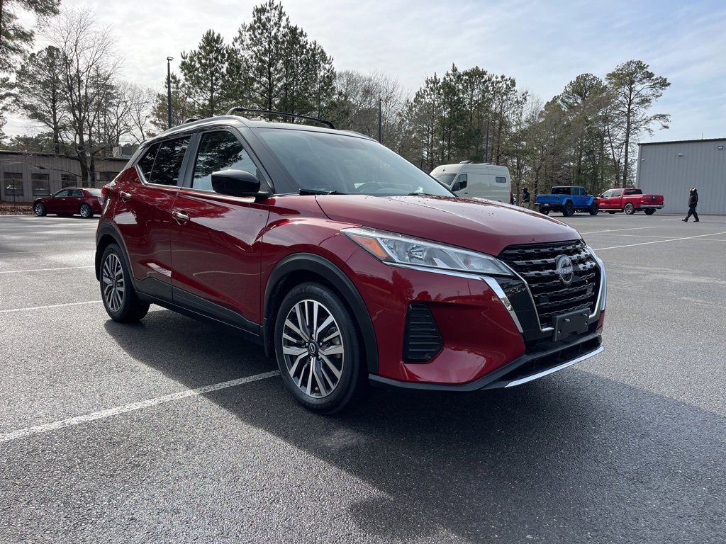 Used 2022 Nissan Kicks SV w/ Interior Electronics Package image 4