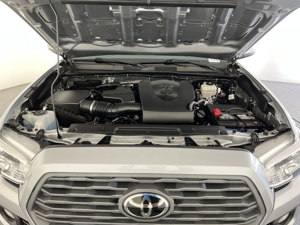 Used 2020 Toyota Tacoma TRD Off-Road AWD/4WD image 24
