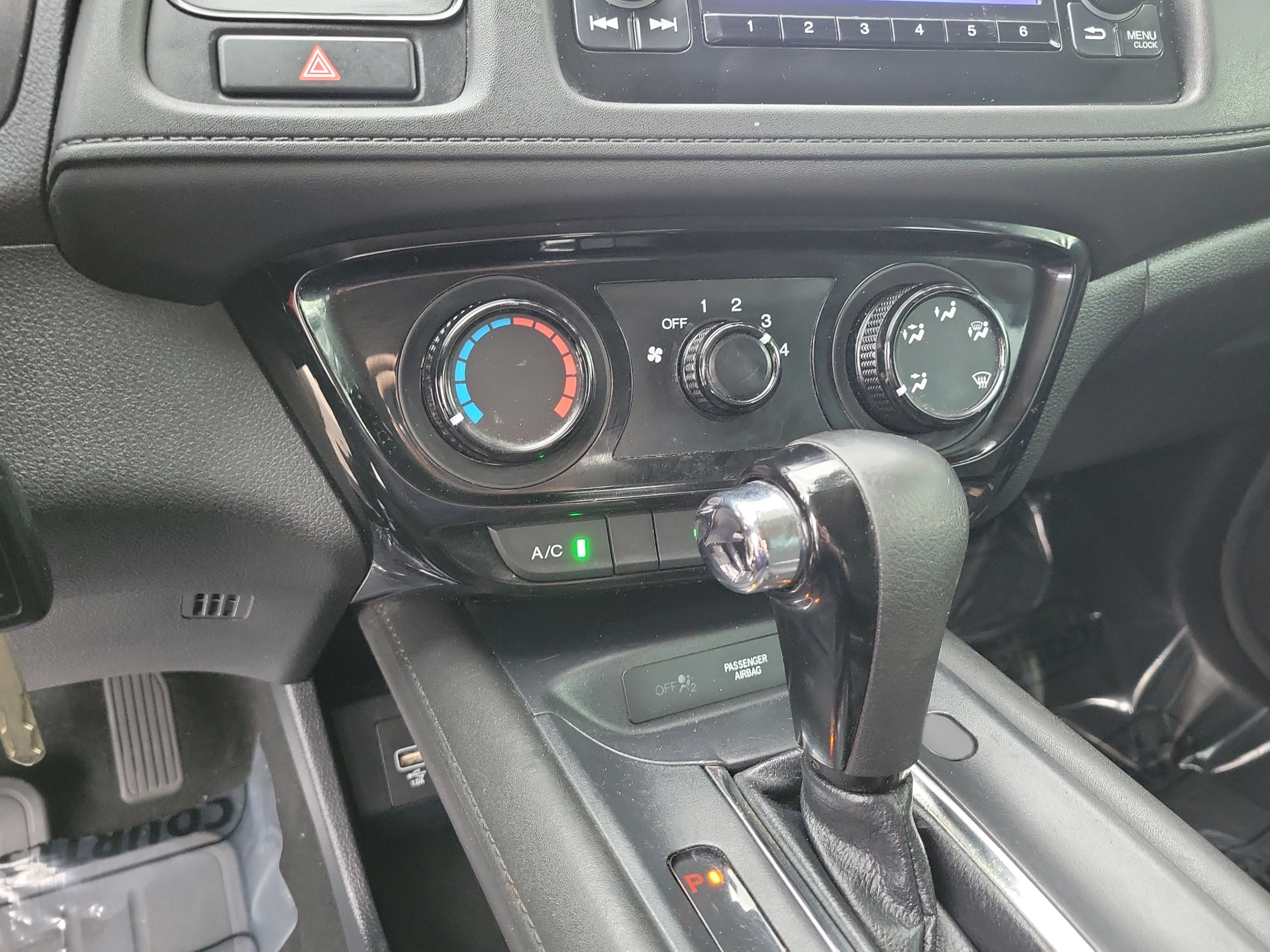 Used 2019 Honda HR-V LX image 16