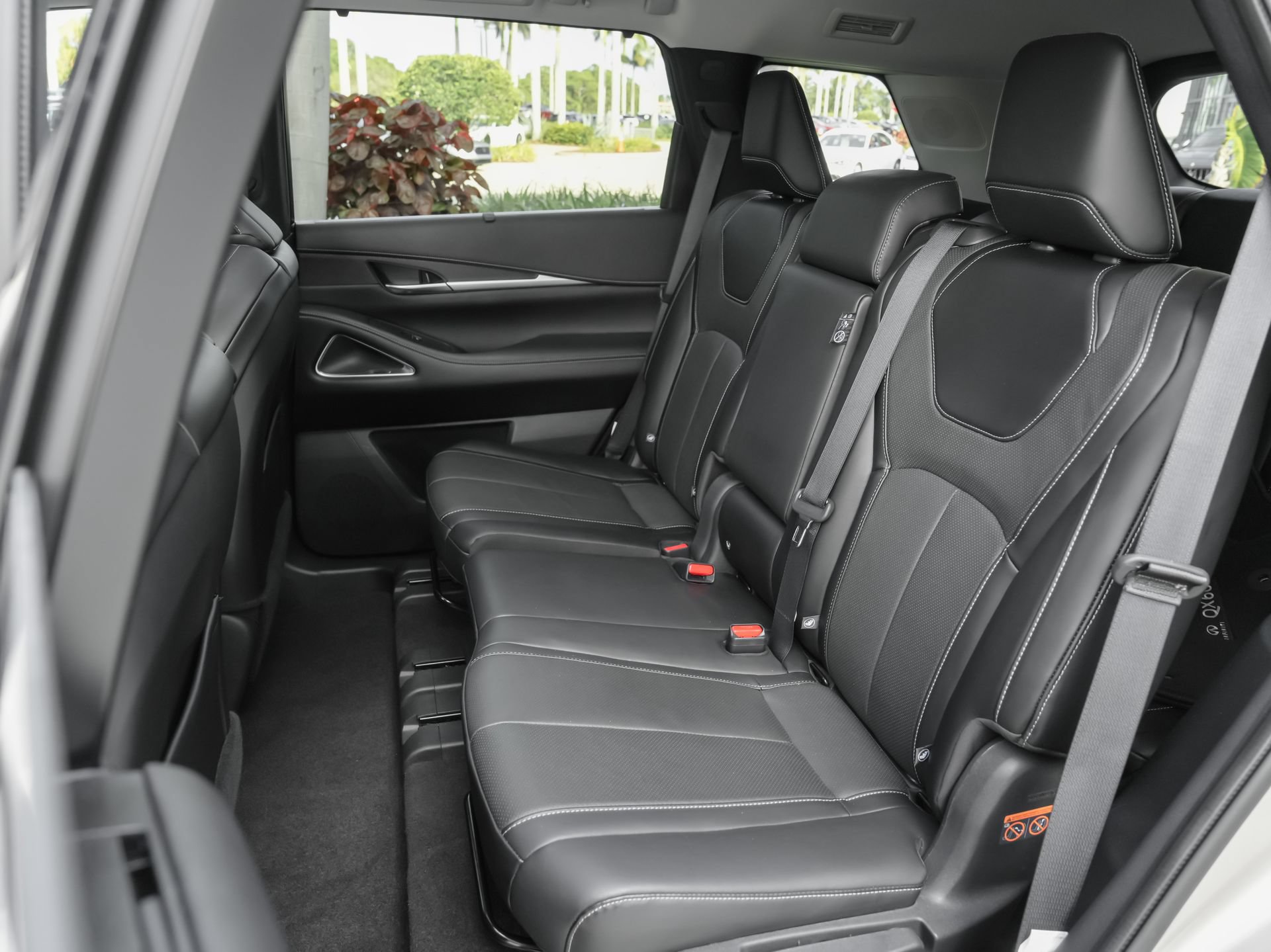 Certified 2023 INFINITI QX60 Sensory w/ Vision Package FWD image 33