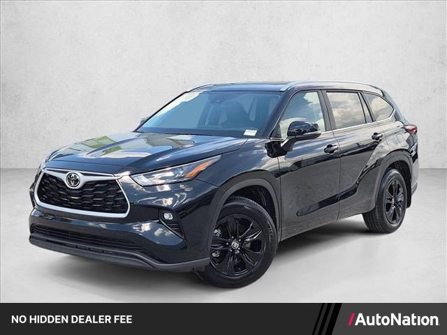 Used 2026 Toyota Highlander XLE AWD/4WD image 1