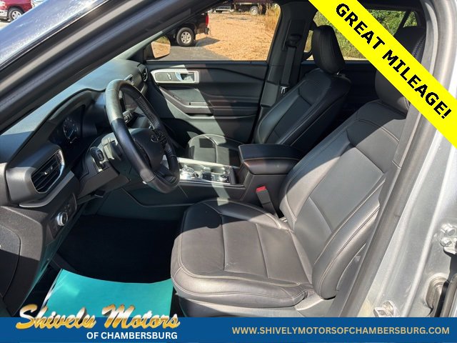 Used 2020 Ford Explorer XLT w/ Equipment Group 202A image 22