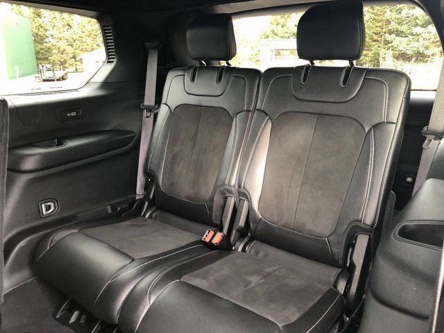 Used 2024 Jeep Grand Cherokee L Laredo image 18