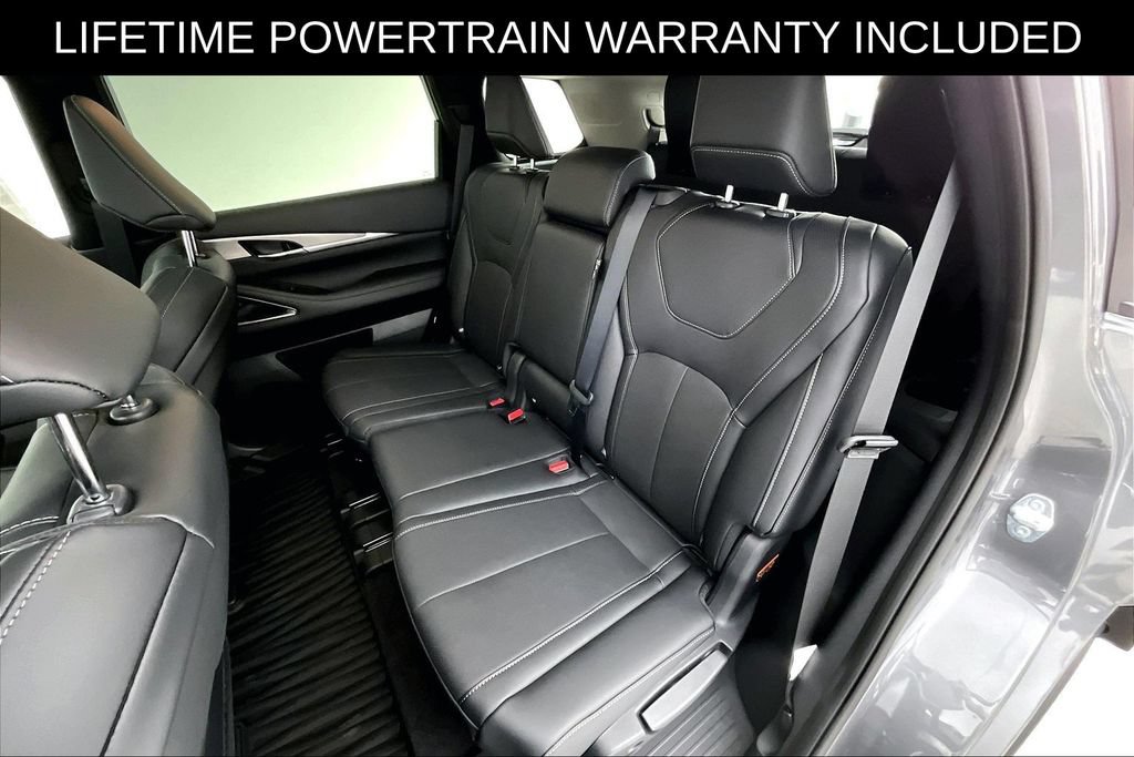 New 2027 INFINITI QX60 Luxe w/ Cargo Package FWD image 23