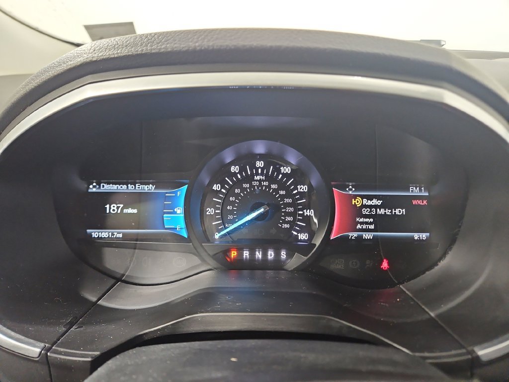Used 2018 Ford Edge Titanium AWD/4WD image 16