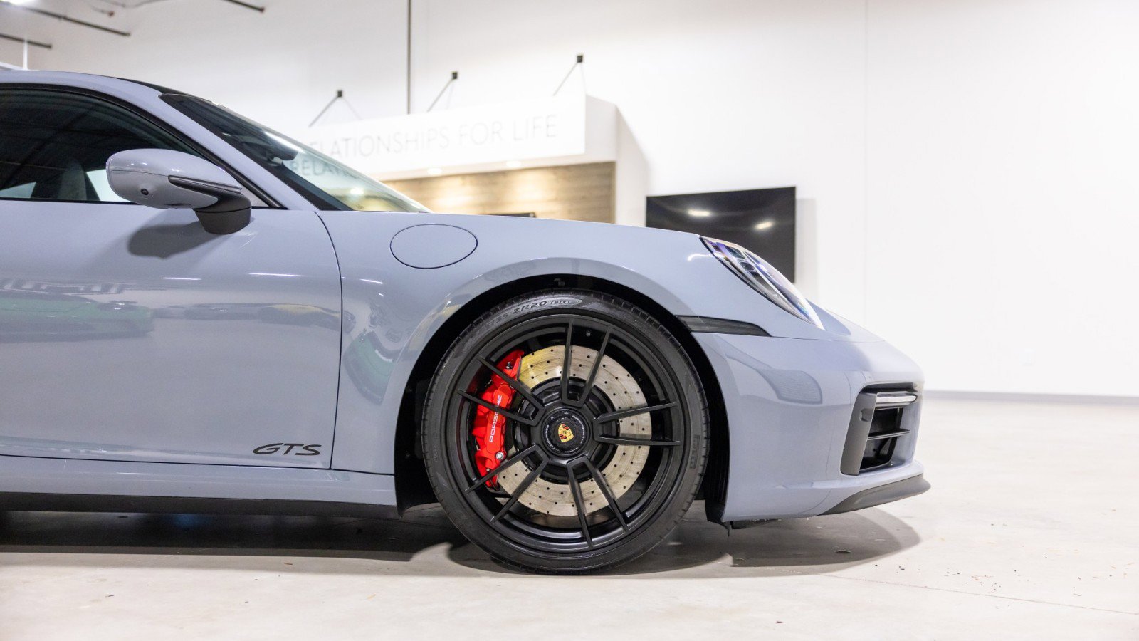 Used 2024 Porsche 911 Carrera GTS w/ Premium Package image 23