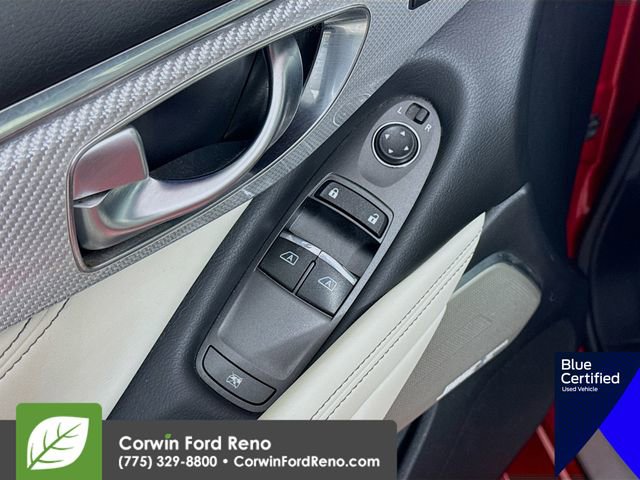 Used 2017 INFINITI Q60 Red Sport 400 image 22