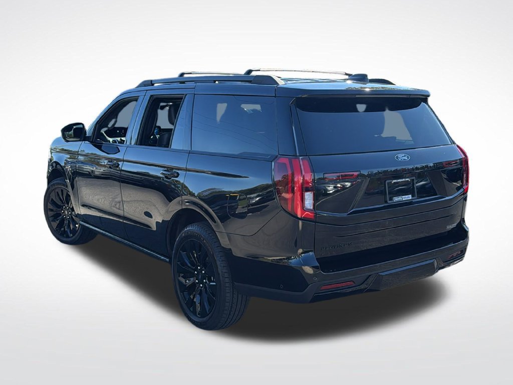Used 2025 Ford Expedition Platinum w/ Stealth Appearance Package AWD/4WD image 5