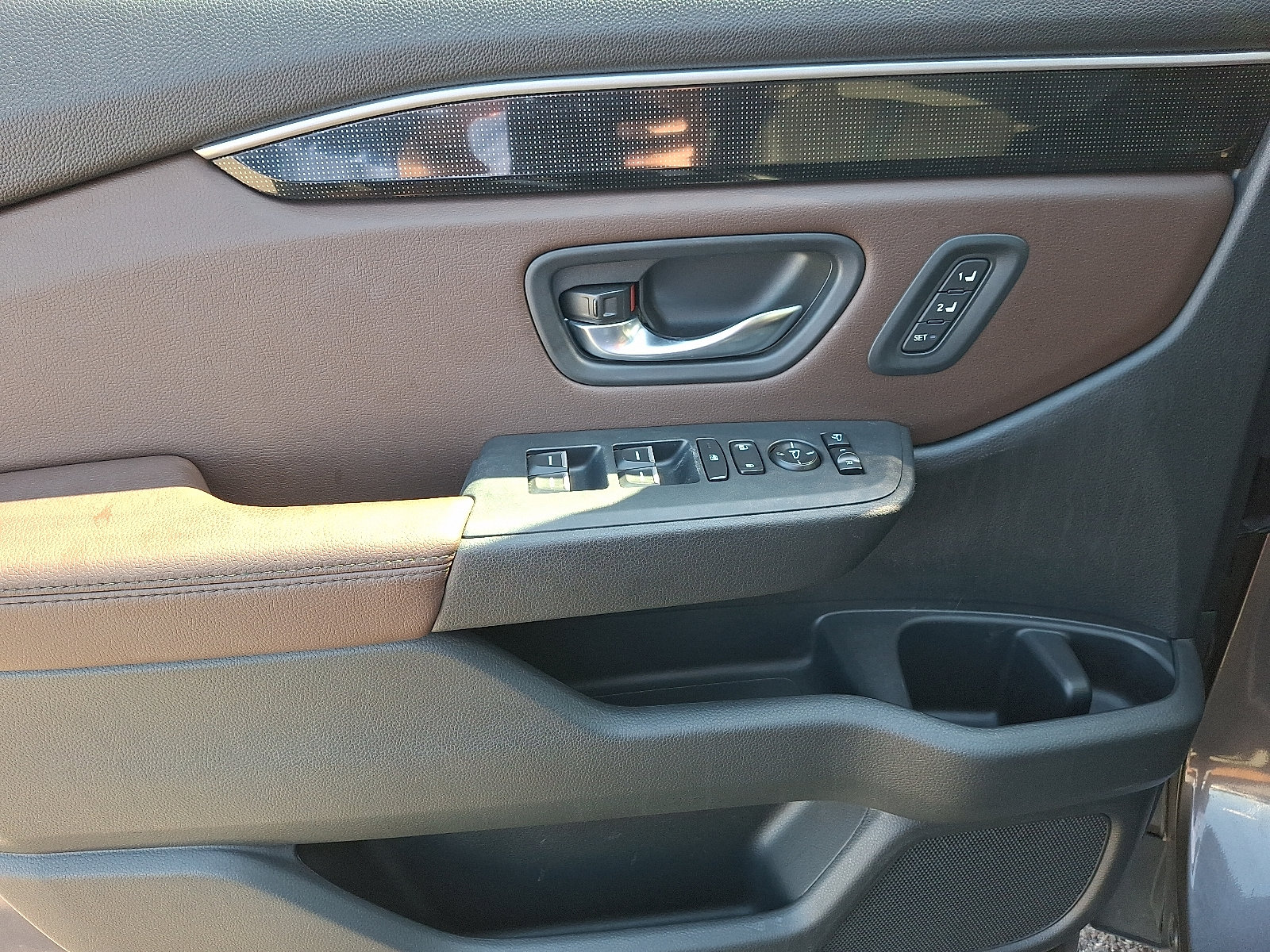 Used 2023 Honda Pilot Elite image 13