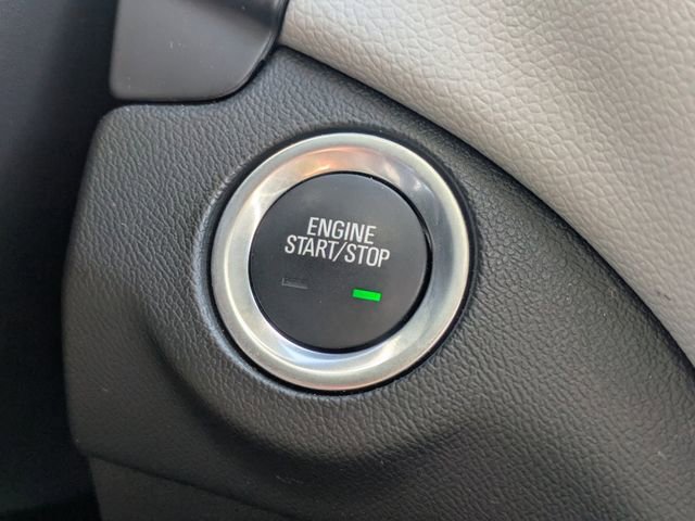 Used 2023 Chevrolet Equinox LS w/ LS Convenience Package image 32