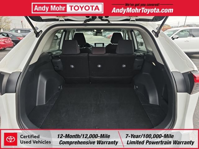 Certified 2024 Toyota RAV4 LE AWD/4WD image 12