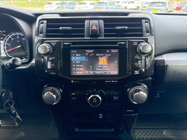 Used 2019 Toyota 4Runner TRD Off-Road AWD/4WD image 25