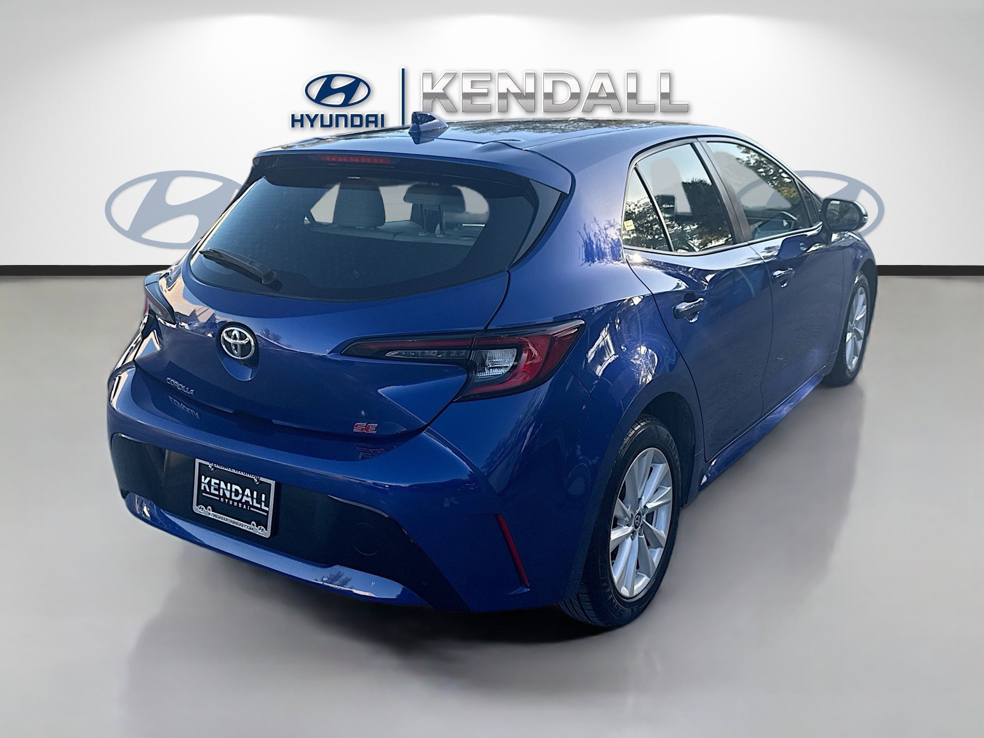 Used 2023 Toyota Corolla SE image 6