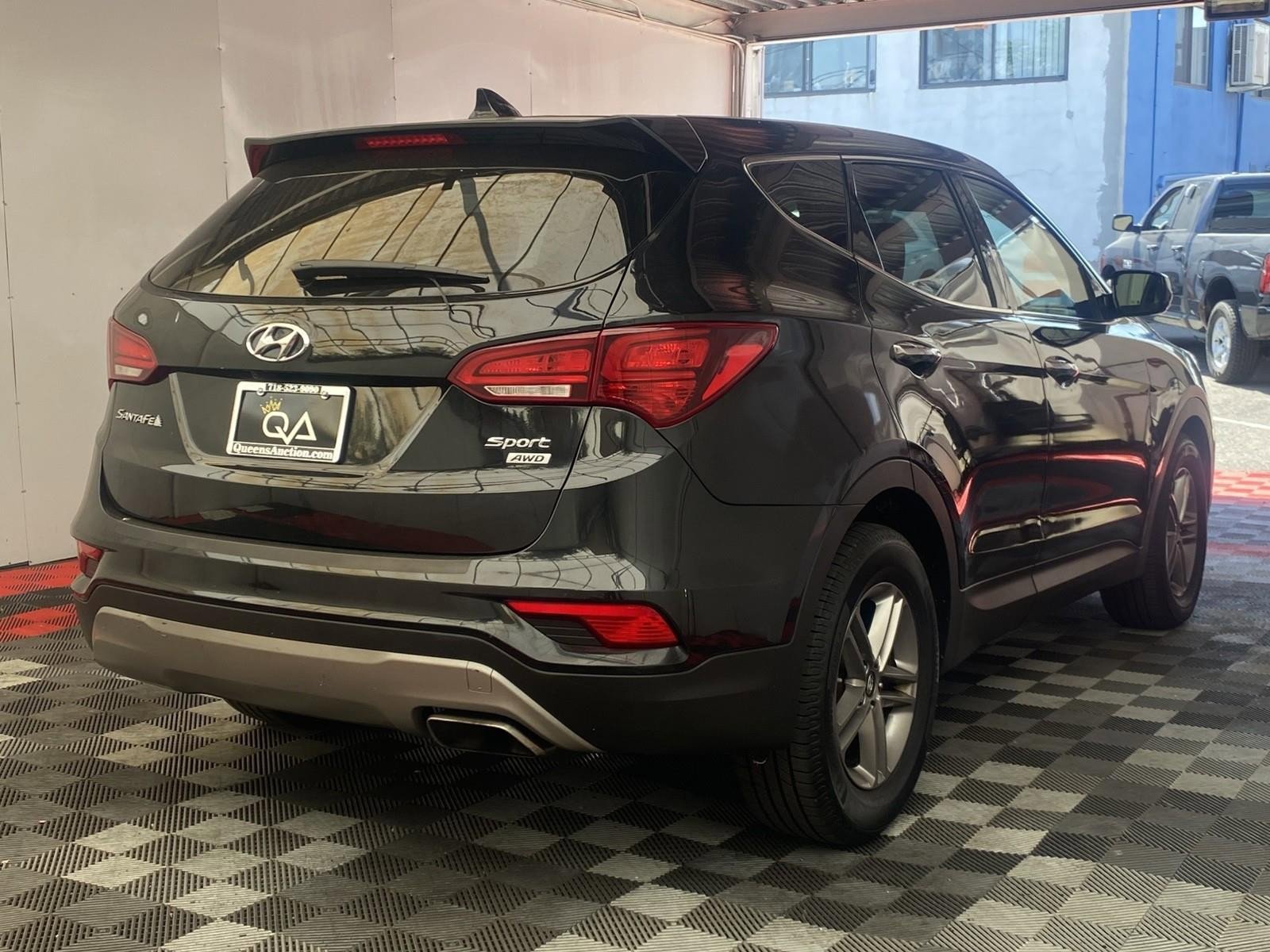 Used 2017 Hyundai Santa Fe Sport AWD/4WD image 6