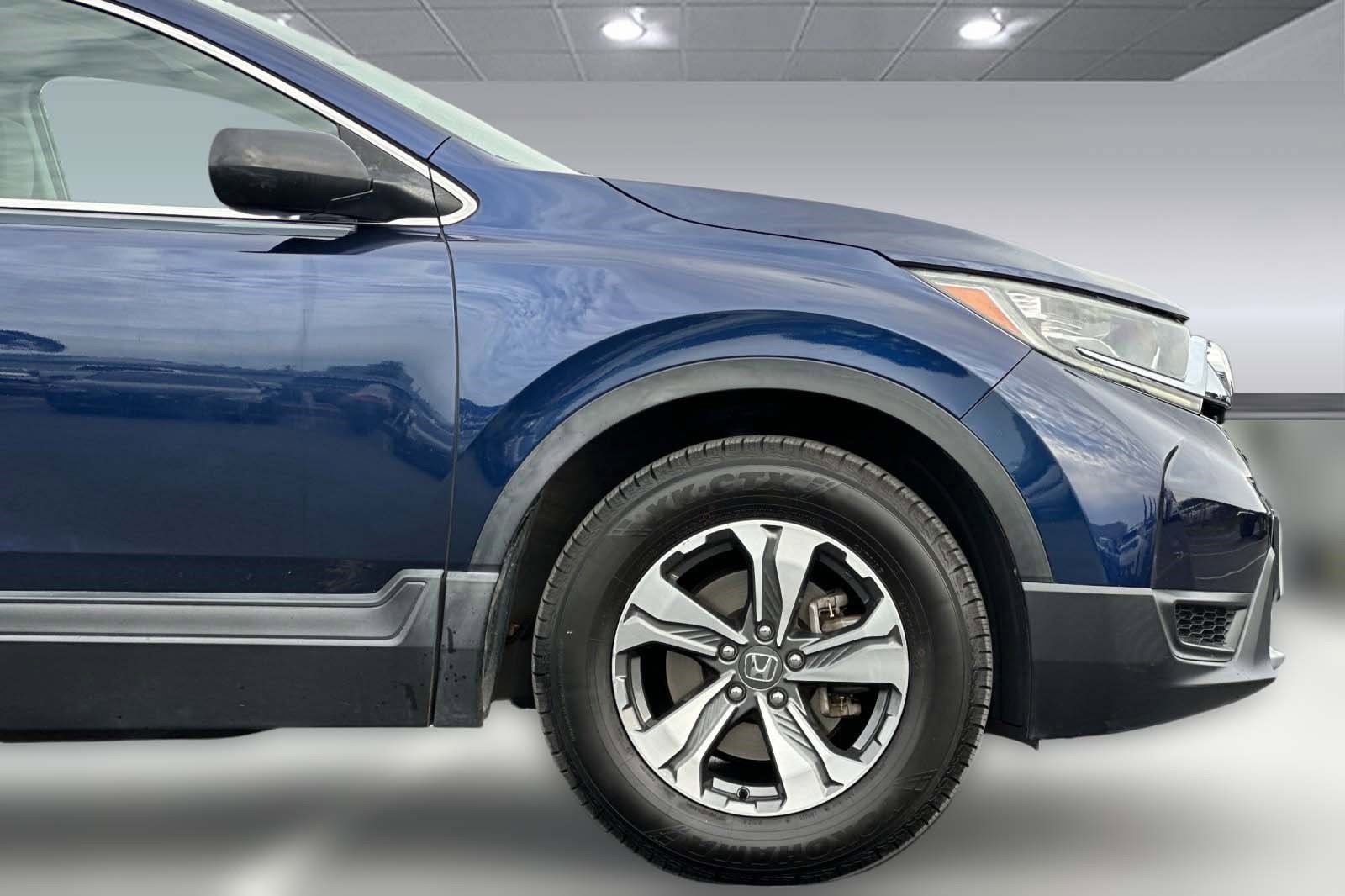 Used 2018 Honda CR-V LX image 33