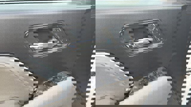 Used 2023 Chevrolet Colorado ZR2 w/ ZR2 Convenience Package III image 21