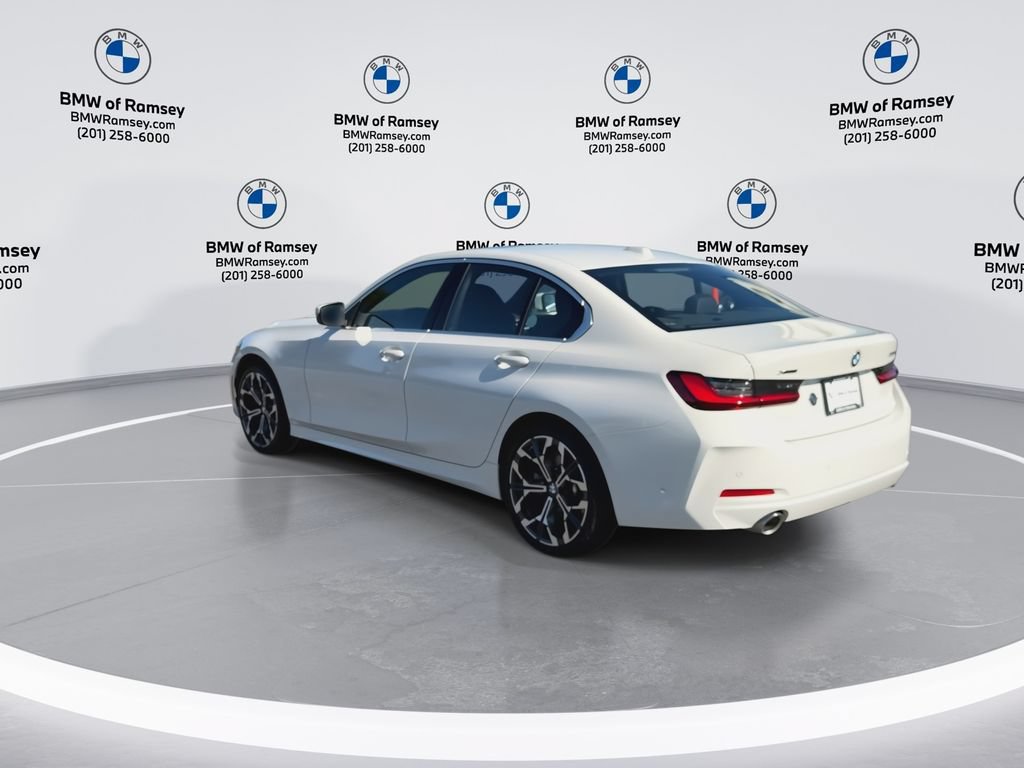 Used 2026 BMW 330i xDrive Sedan w/ Premium Package AWD/4WD image 6