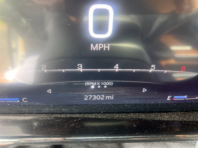 Used 2022 Jeep Grand Wagoneer Series III AWD/4WD image 16