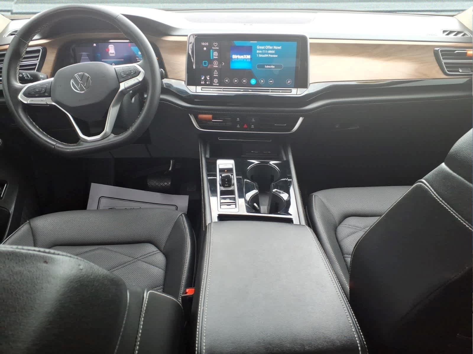 Used 2024 Volkswagen Atlas SE FWD image 14