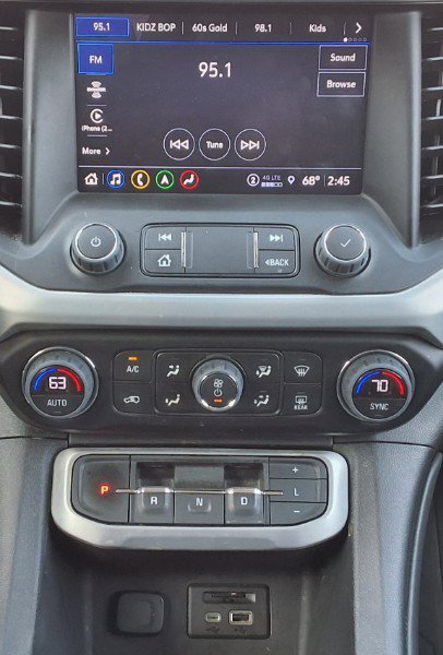 Used 2023 GMC Acadia SLT w/ Technology Package AWD/4WD image 19