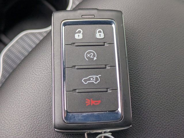 New 2025 Jeep Grand Cherokee Altitude image 26