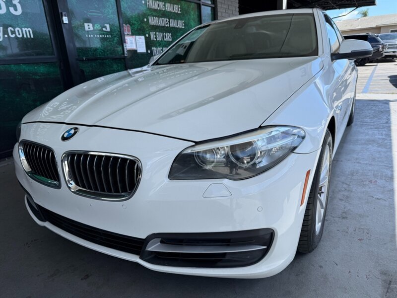 Used 2014 BMW 528i Sedan RWD image 3