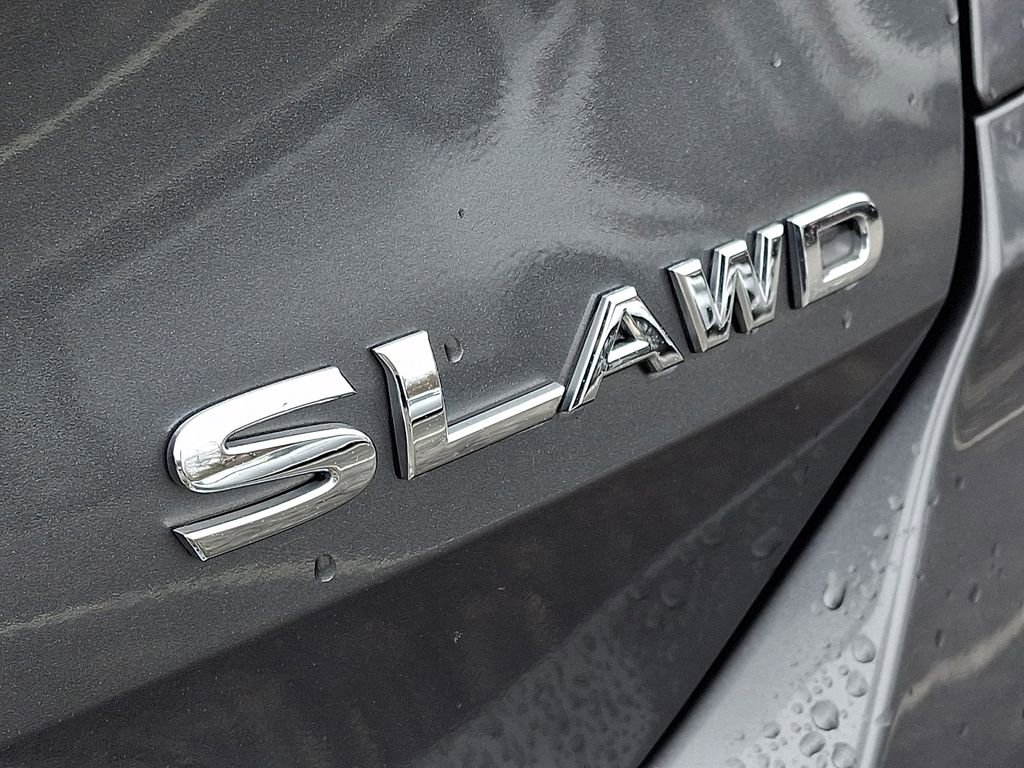 Used 2020 Nissan Rogue SL w/ Premium Package image 31